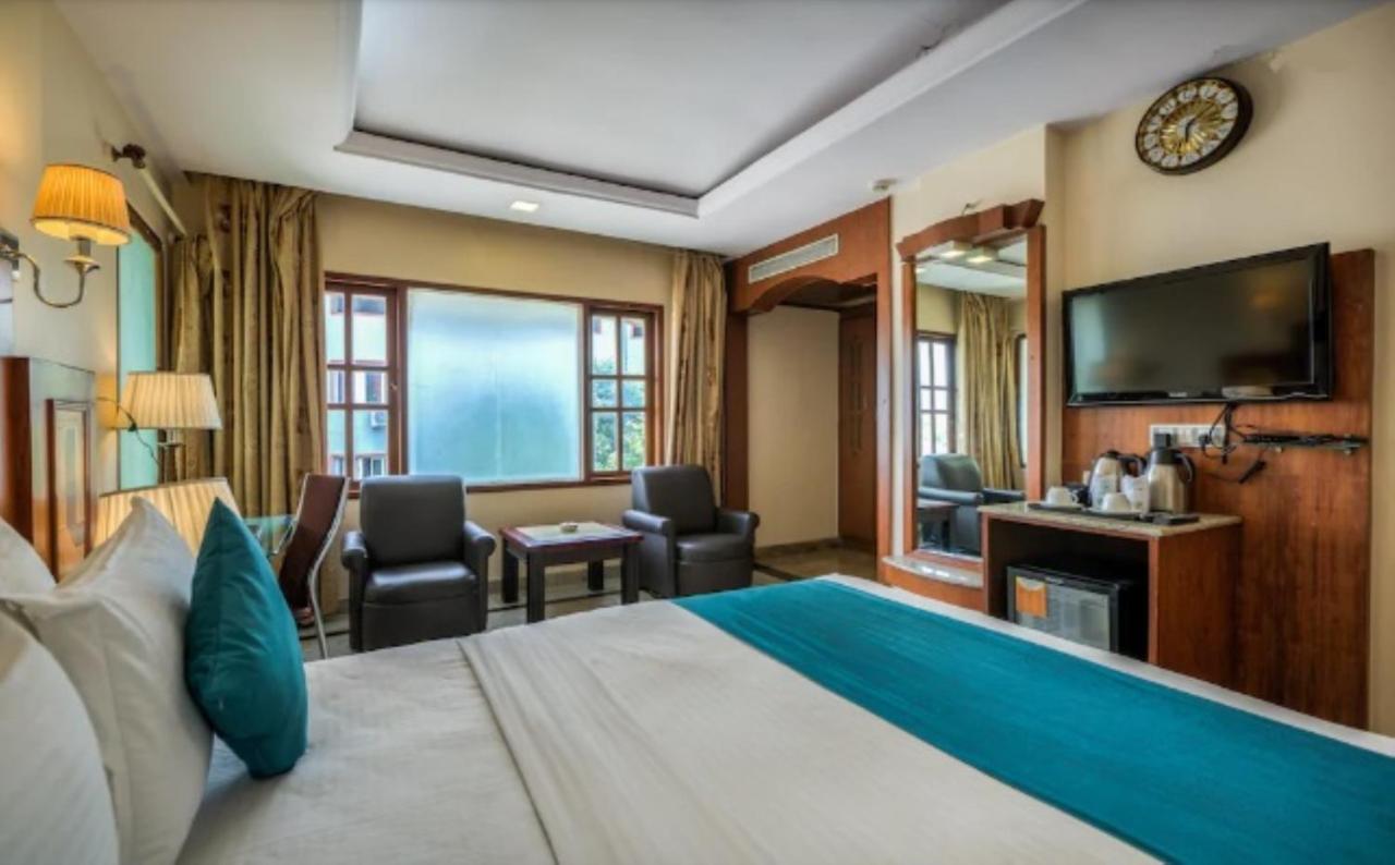 Golden Metro Hotel Bangalore Eksteriør billede