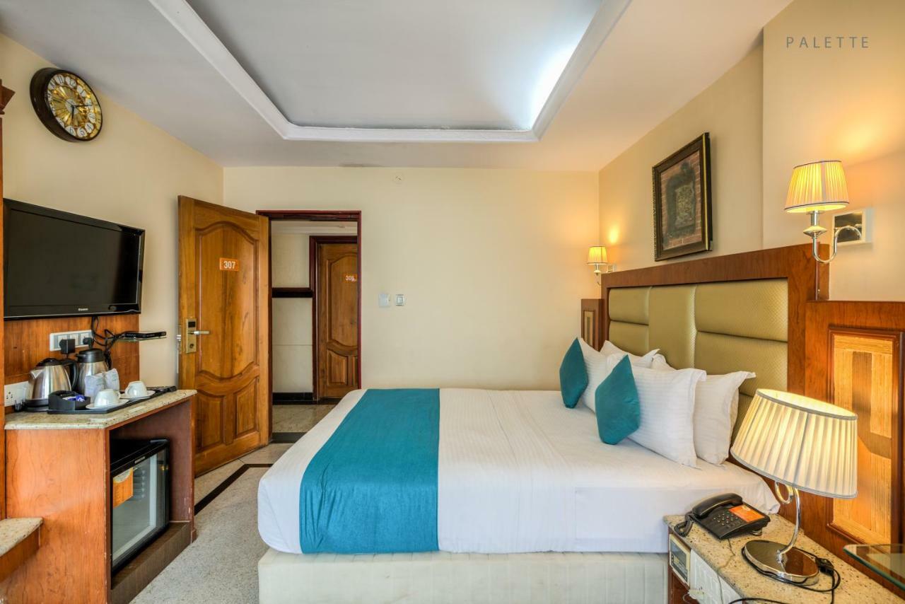 Golden Metro Hotel Bangalore Eksteriør billede
